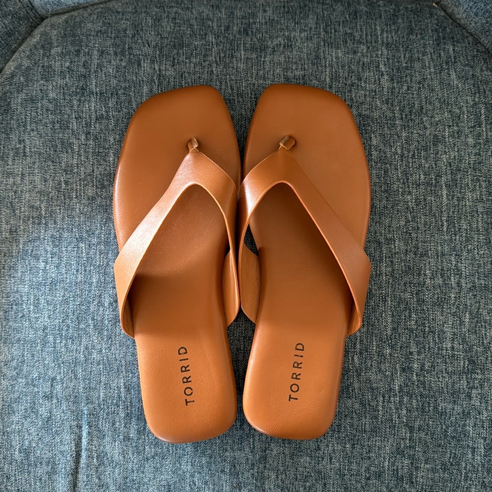 NWOT TORRID SQUARE TOE SANDALS